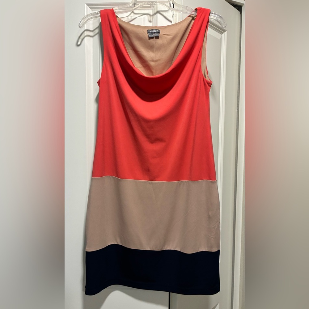 Muse Coral, Tan, and Black Sleeveless Blouse